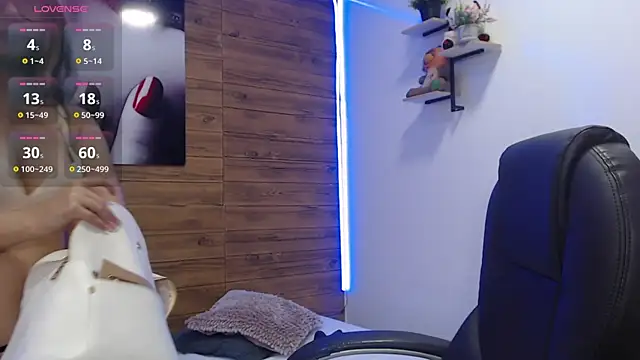 Ashlyeegray online show from February 27, 2025, 10:26 am