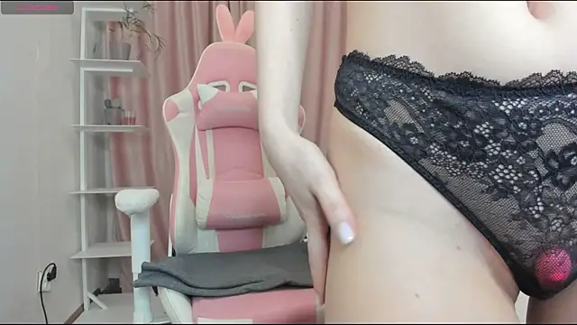 MiraSpaceGirl online show from February 11, 2025, 10:39 pm