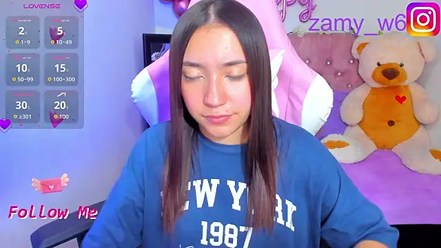 karla cute01 online show from October 24, 2025, 10:39 pm