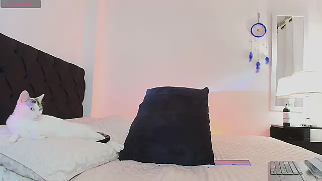 MeganLorensx online show from February 9, 2025, 1:22 am