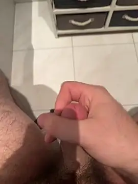 Deralboaus01 online show from March 28, 2026, 10:53 pm