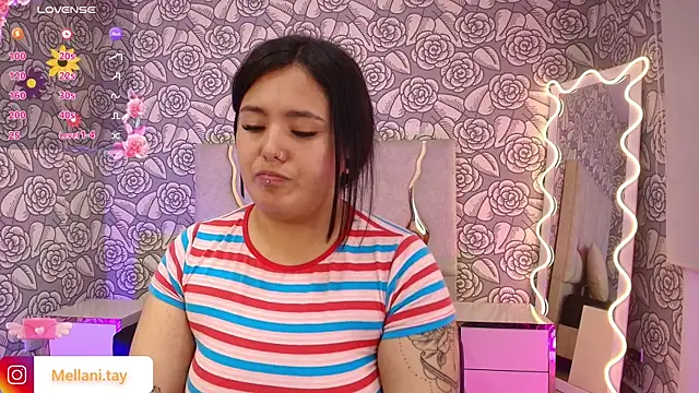 Snapshot of Mellani_tay chatting on February 7, 2025, 6:24 am Mellani tay online show from February 7, 2025, 6:24 am