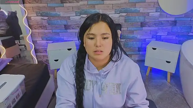 Mellani tay online show from February 23, 2026, 3:26 am