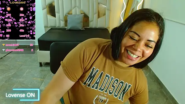 martinna tay online show from January 25, 2025, 3:40 am