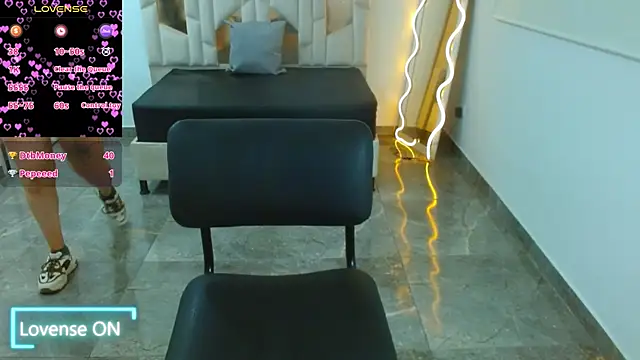 martinna tay online show from January 29, 2025, 3:44 am