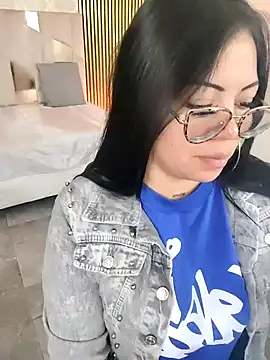 martinna tay online show from March 6, 2026, 3:36 am