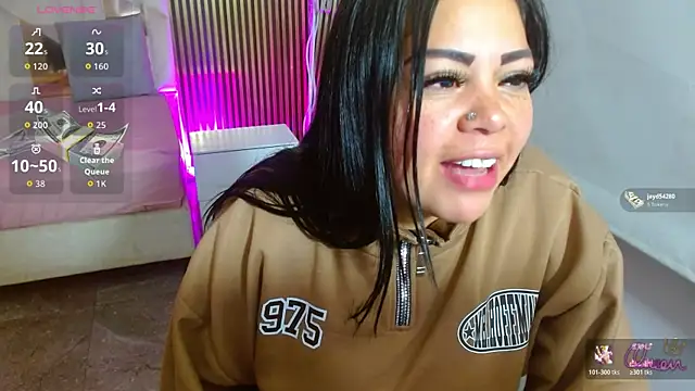 martinna tay online show from June 8, 2026, 3:29 am