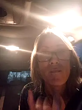 Timide girl2 online show from December 18, 2024, 2:49 pm