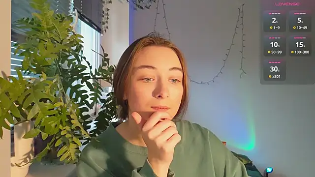 monlight  dana online show from February 3, 2025, 12:47 pm