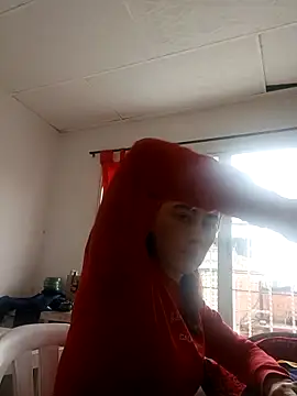 Snapshot of anita15love chatting on October 10, 2025, 3:33 pm anita15love online show from October 10, 2025, 3:33 pm