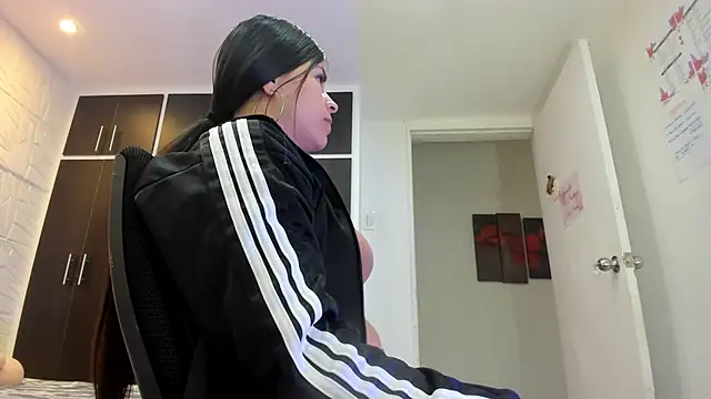 Charlotte Ice1 online show from December 23, 2024, 1:45 pm