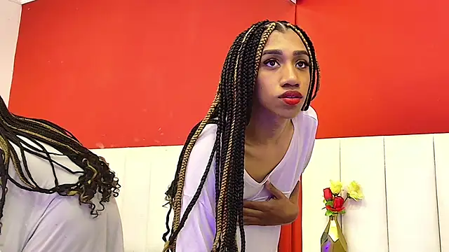 Snapshot of Jhon-Santana chatting on September 12, 2025, 12:49 pm Jhon-Santana online show from September 12, 2025, 12:49 pm