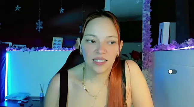 Snapshot of mariana_scott__ chatting on January 20, 2025, 11:32 pm mariana scott online show from January 20, 2025, 11:32 pm