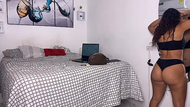 wendy alejo1712 online show from January 16, 2026, 12:03 am