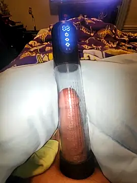 theclubist111 online show from December 16, 2025, 4:17 am