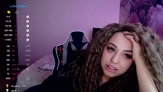  Just a queen 3 online show from December 3, 2024, 9:23 pm