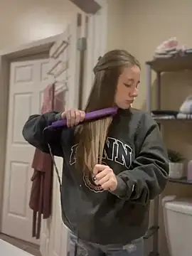 sage  marie online show from January 14, 2025, 8:04 pm