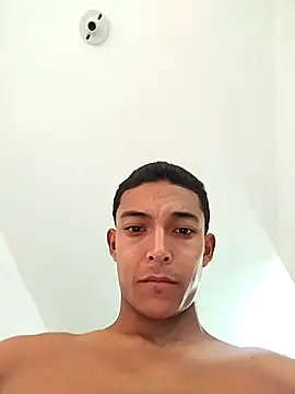 Demiansteven2 online show from February 12, 2026, 5:19 pm