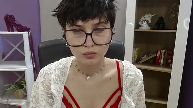 Snapshot of sarah_perfect chatting on March 26, 2026, 7:36 am sarah perfect online show from March 26, 2026, 7:36 am