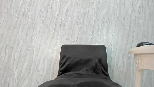 Snapshot of Sweet_Ashley_v chatting on February 23, 2025, 8:06 am Sweet Ashley v online show from February 23, 2025, 8:06 am