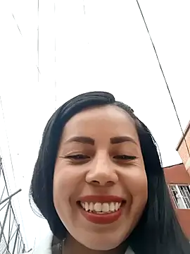  andrea30 online show from February 11, 2025, 12:37 pm