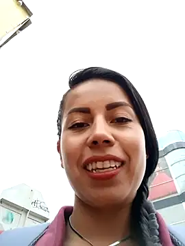  andrea30 online show from February 17, 2025, 12:48 pm