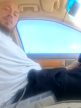 deepinnnnn online show from September 13, 2025, 7:13 pm