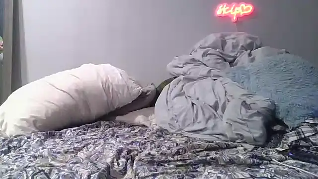 deepinnnnn online show from September 19, 2025, 4:58 am