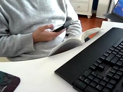 big-pig online show from January 2, 2025, 12:23 am