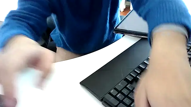 big-pig online show from February 13, 2025, 1:40 am