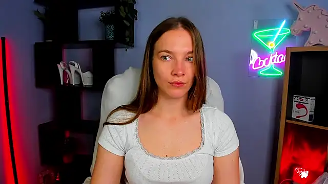 kenzie x online show from October 30, 2025, 7:43 am