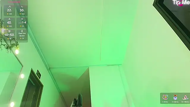 Samara Hillss online show from October 31, 2025, 1:12 pm