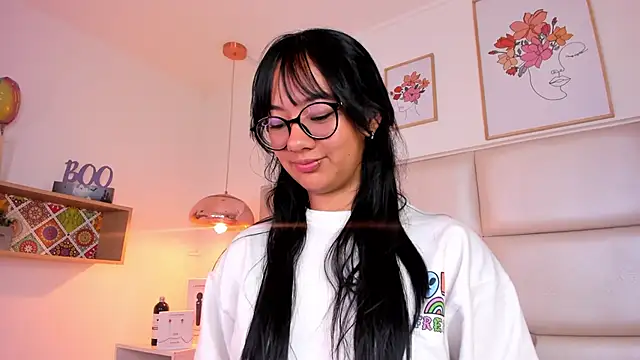 Aily Yozuko online show from January 17, 2025, 9:39 am