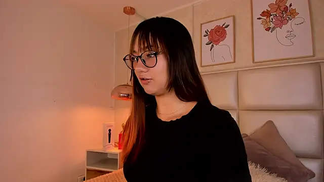 Aily Yozuko online show from September 16, 2025, 2:34 am