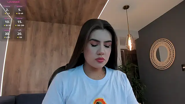 Snapshot of AngelicaVega chatting on May 14, 2026, 8:15 pm AngelicaVega online show from May 14, 2026, 8:15 pm
