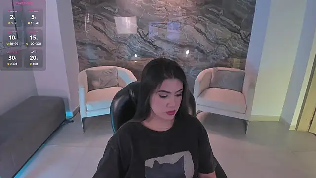 Snapshot of AngelicaVega chatting on July 4, 2026, 7:42 pm AngelicaVega online show from July 4, 2026, 7:42 pm