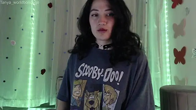 Tanya WorldBondage online show from April 8, 2026, 1:16 am