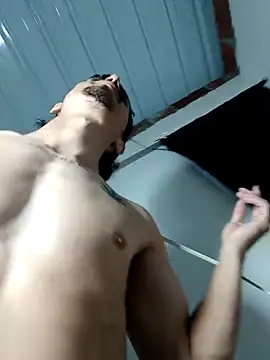 Liancy online show from March 28, 2026, 11:37 pm