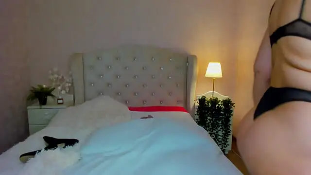 HotLiss online show from March 1, 2026, 5:37 pm