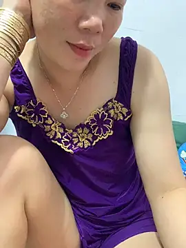 Baby-bigtits online show from September 15, 2025, 12:16 pm