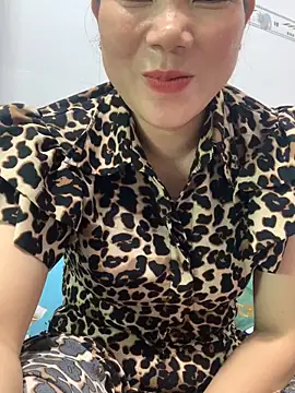 Baby-bigtits online show from October 6, 2025, 3:04 am