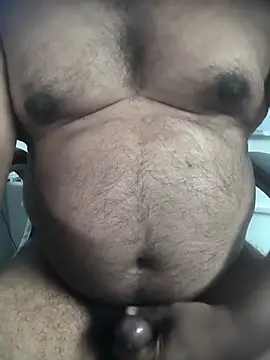 jasenjohn19 online show from November 13, 2025, 4:06 pm