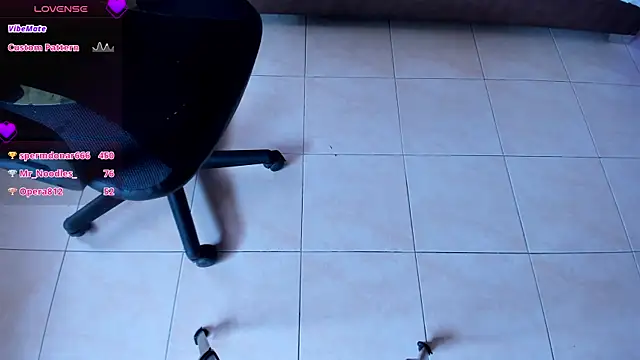 IsabellaaJoness online show from March 15, 2025, 11:40 am