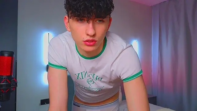 AmondCor online show from October 7, 2025, 1:47 am