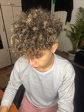 Snapshot of DavidfullOFlove chatting on October 12, 2025, 11:59 pm DavidfullOFlove online show from October 12, 2025, 11:59 pm