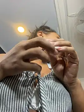 NaiomyLanes online show from March 27, 2026, 12:27 pm