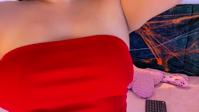 AgathaLynx online show from November 2, 2025, 12:40 pm