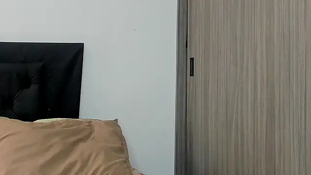 alex connorr online show from January 28, 2025, 2:31 pm