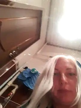 cutecatXXX online show from October 8, 2025, 11:35 pm