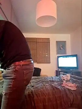 bibananaman online show from October 28, 2025, 10:01 pm